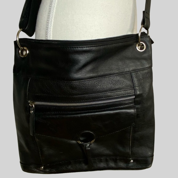 Great American Leather Works Black Crossbody Casual Bag - Picture 2 of 16